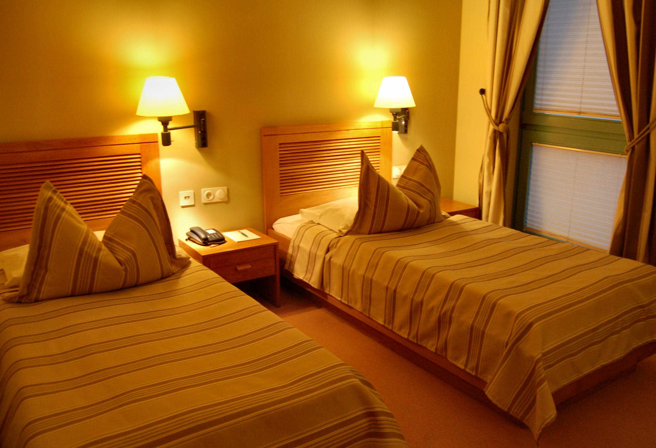 Hotel Albergo Hotel 4*